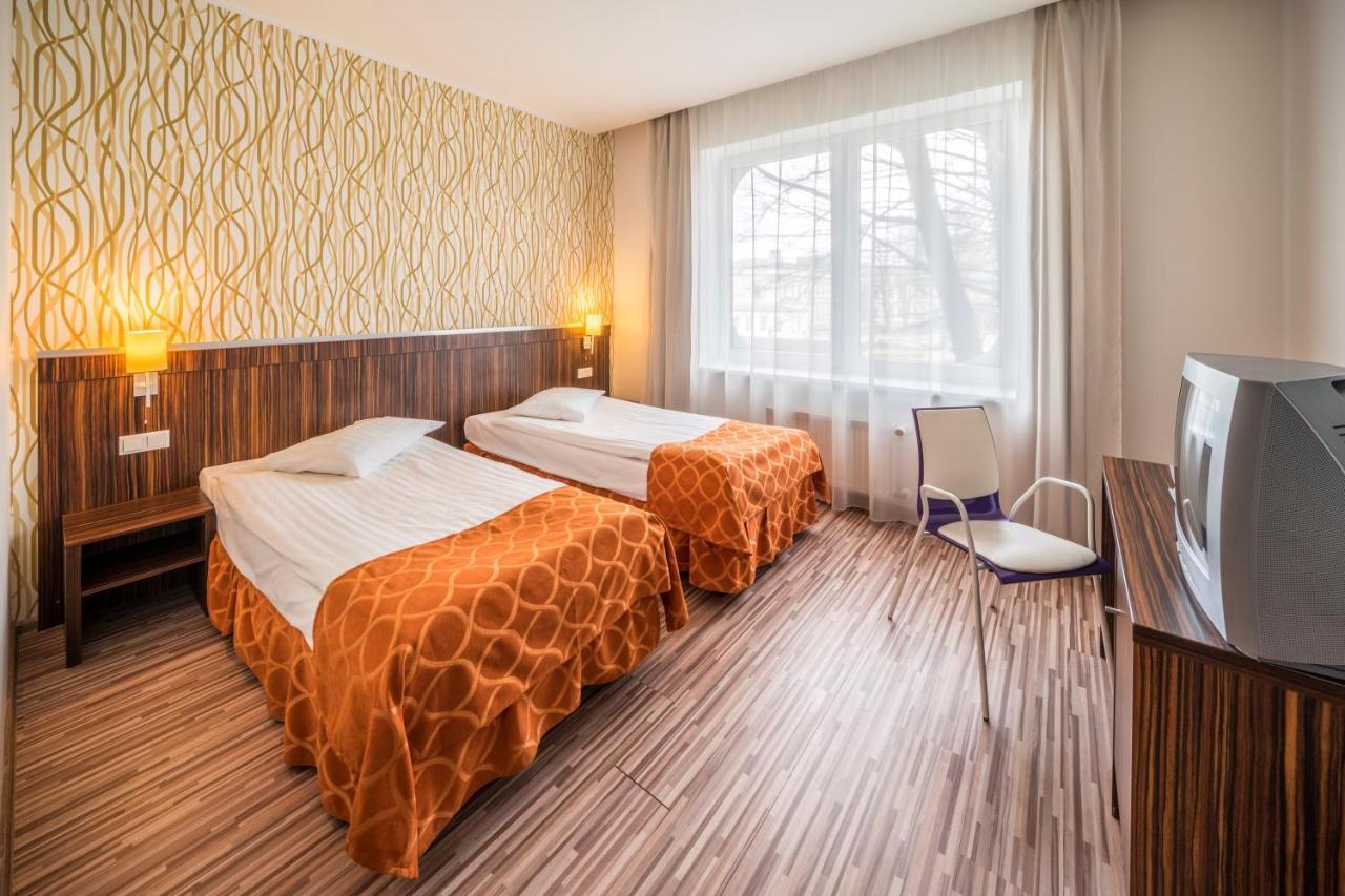 Rija Vef Hotel With Free Parking ريغا المظهر الخارجي الصورة