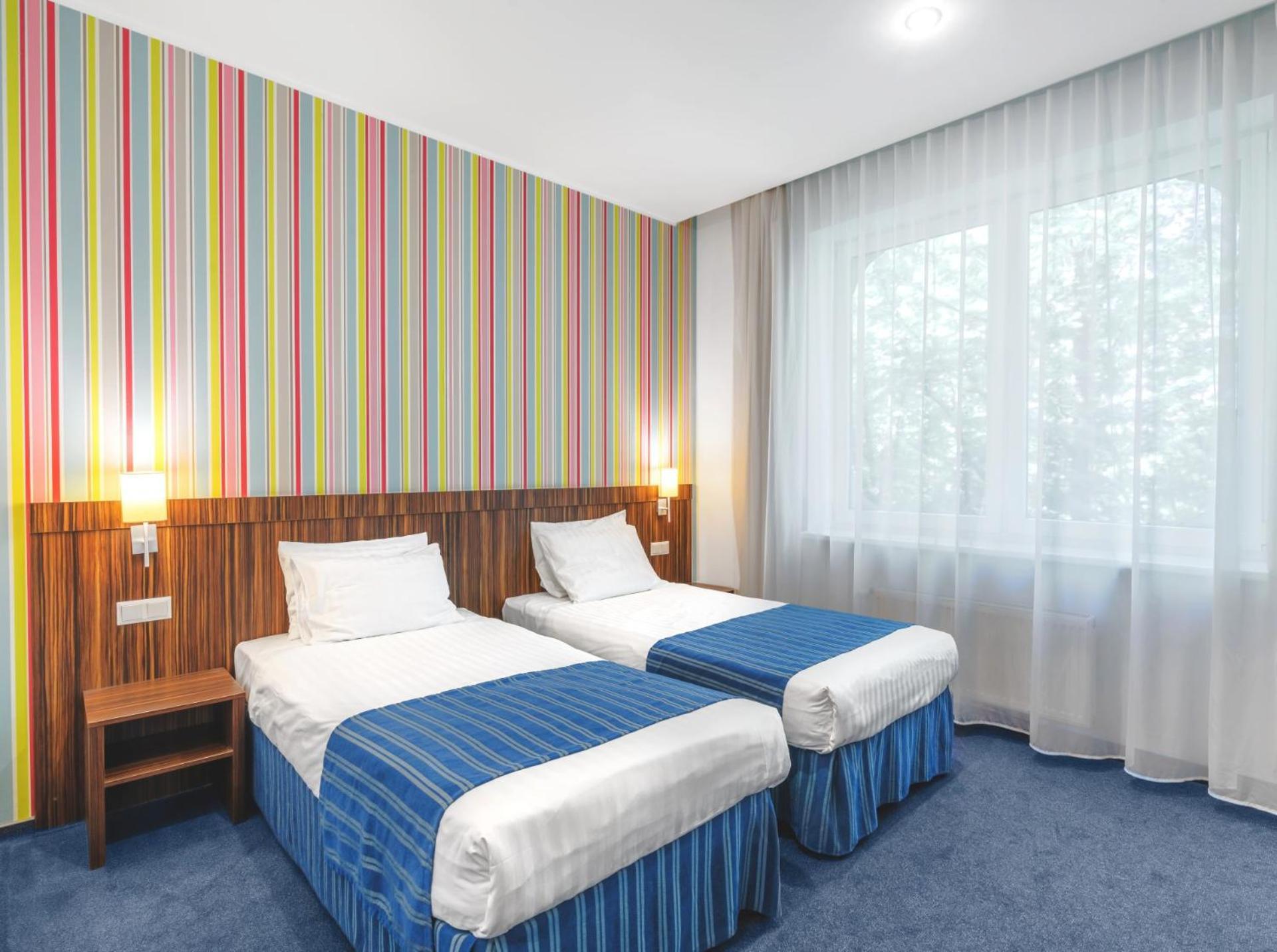 Rija Vef Hotel With Free Parking ريغا المظهر الخارجي الصورة