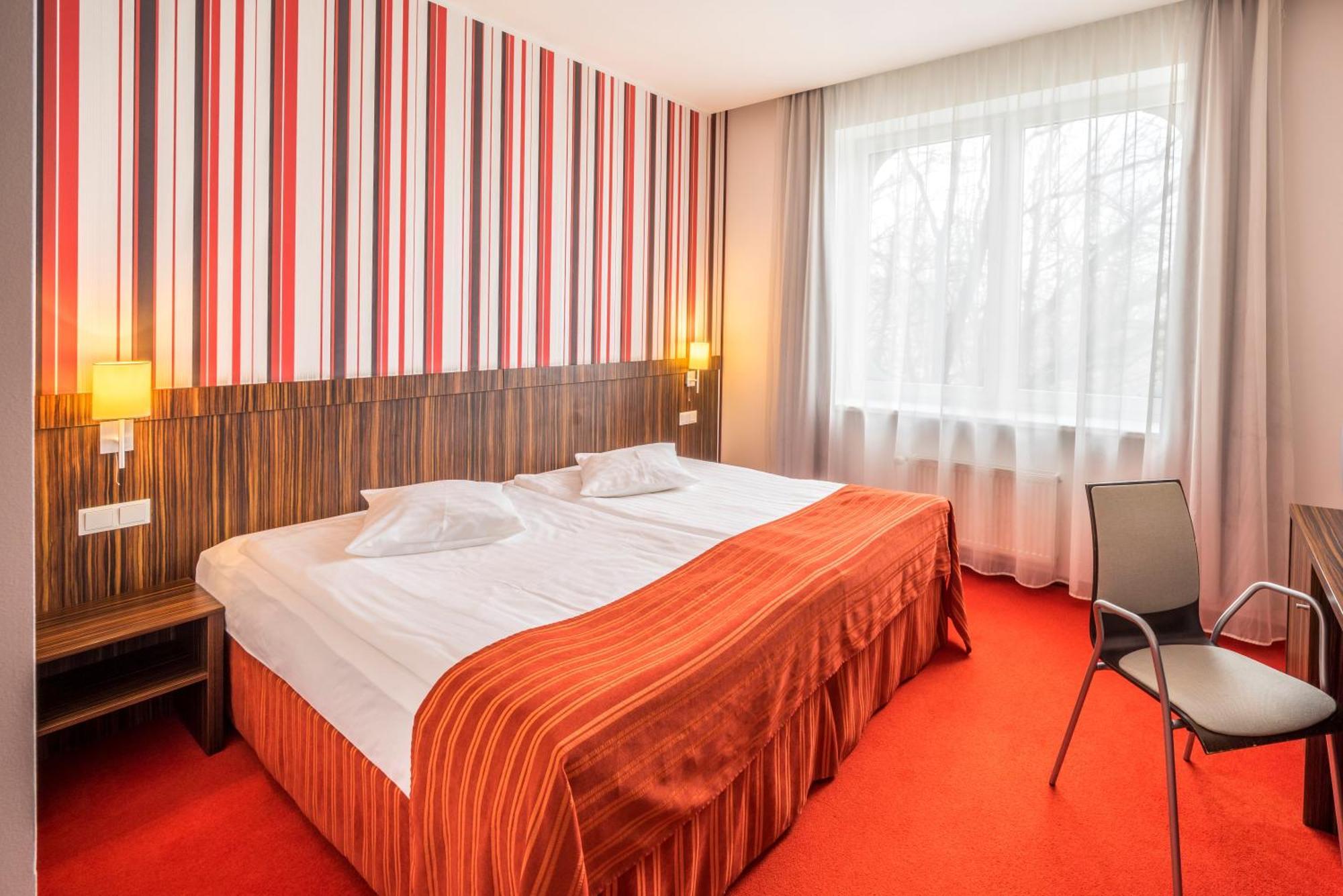 Rija Vef Hotel With Free Parking ريغا الغرفة الصورة